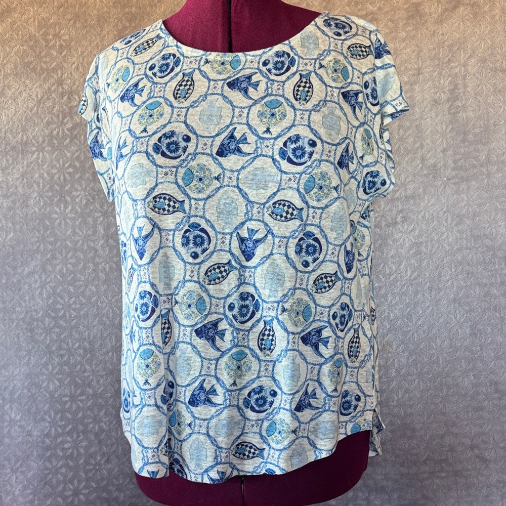 Isaac Mizrahi Light Blue and Navy Printed Short Sleeve Top